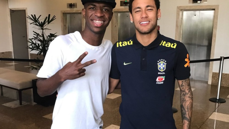 Analyzing the statistics: A Comparison of Neymar Jr and Vinicius Jr at the Age of 21.